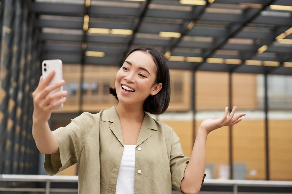 Influencer Marketing: Beyond Just Social Media Celebrities - ACX Outsourcing HUB Influencer Marketing: Beyond Just Social Media Celebrities - ACX Outsourcing HUB