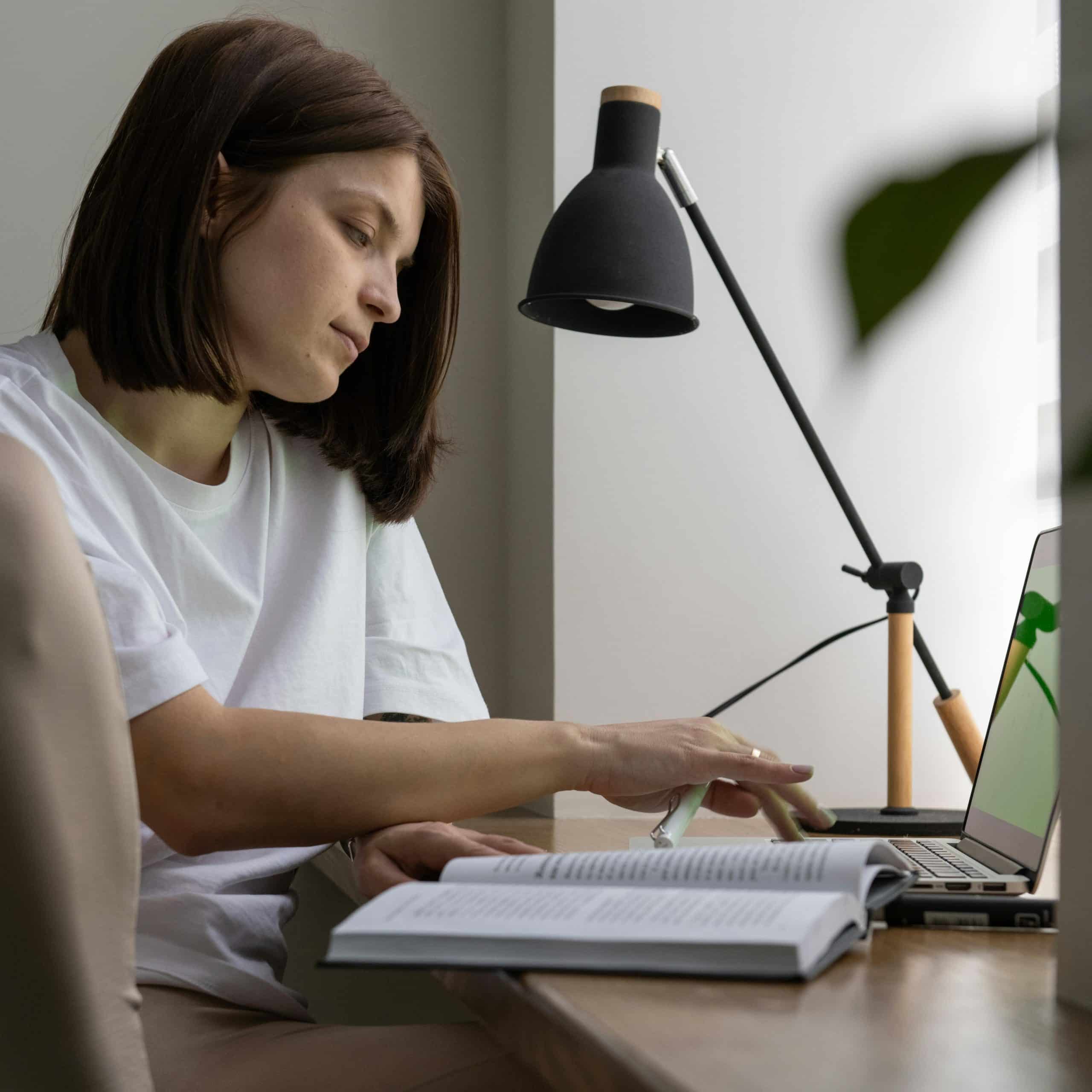 Best Practices for Content Marketing to Maximize ROI - ACX Outsourcing HUB Best Practices for Content Marketing to Maximize ROI - ACX Outsourcing HUB