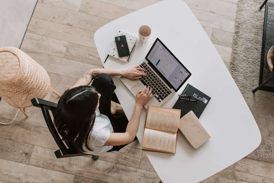 The Ultimate Guide to Choosing the Right SEO Services - ACX Outsourcing HUB The Ultimate Guide to Choosing the Right SEO Services - ACX Outsourcing HUB