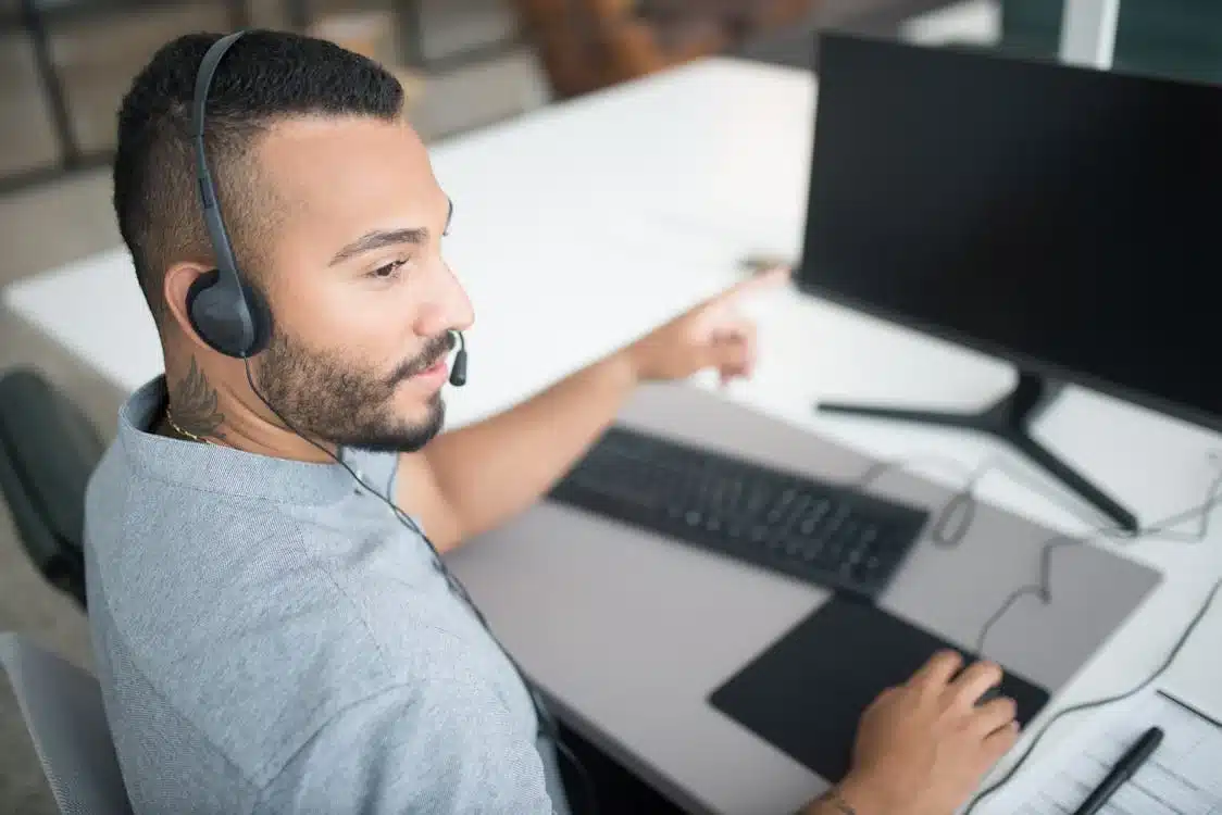 Common Challenges in Outbound Call Marketing and How to Overcome Them - ACX Outsourcing HUB Common Challenges in Outbound Call Marketing and How to Overcome Them - ACX Outsourcing HUB
