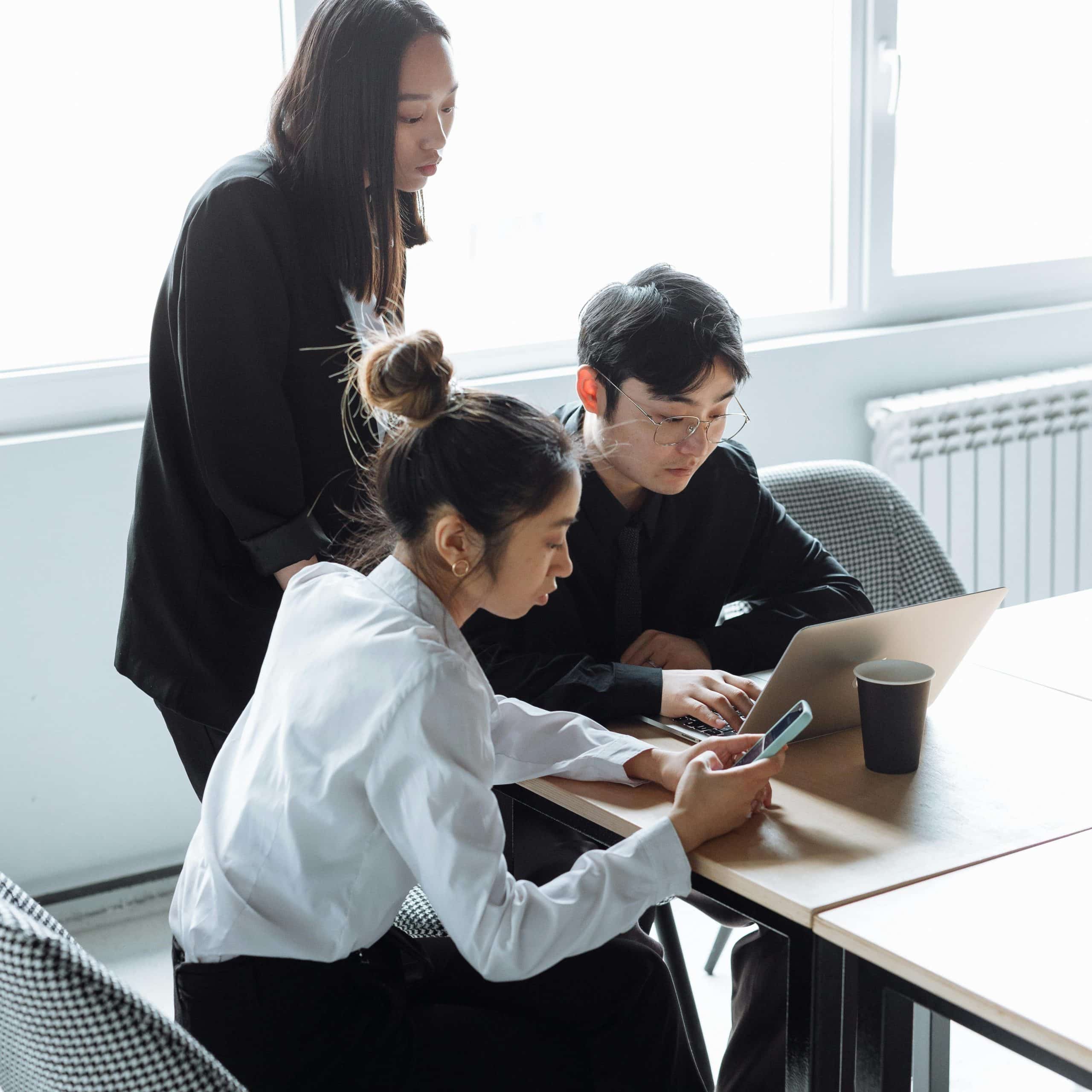 Comprehensive Guide to Content Marketing Services: Maximize Your ROI with Content Marketing - ACX Outsourcing HUB Comprehensive Guide to Content Marketing Services: Maximize Your ROI with Content Marketing - ACX Outsourcing HUB