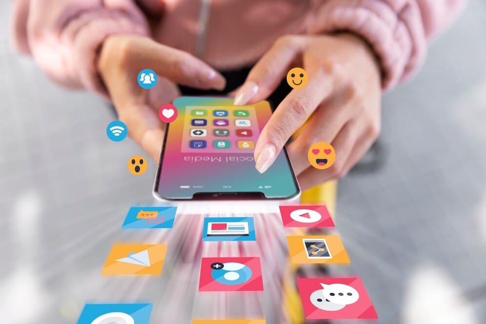 Best Practices for Social Media Marketing to Maximize ROI - ACX Outsourcing HUB Best Practices for Social Media Marketing to Maximize ROI - ACX Outsourcing HUB